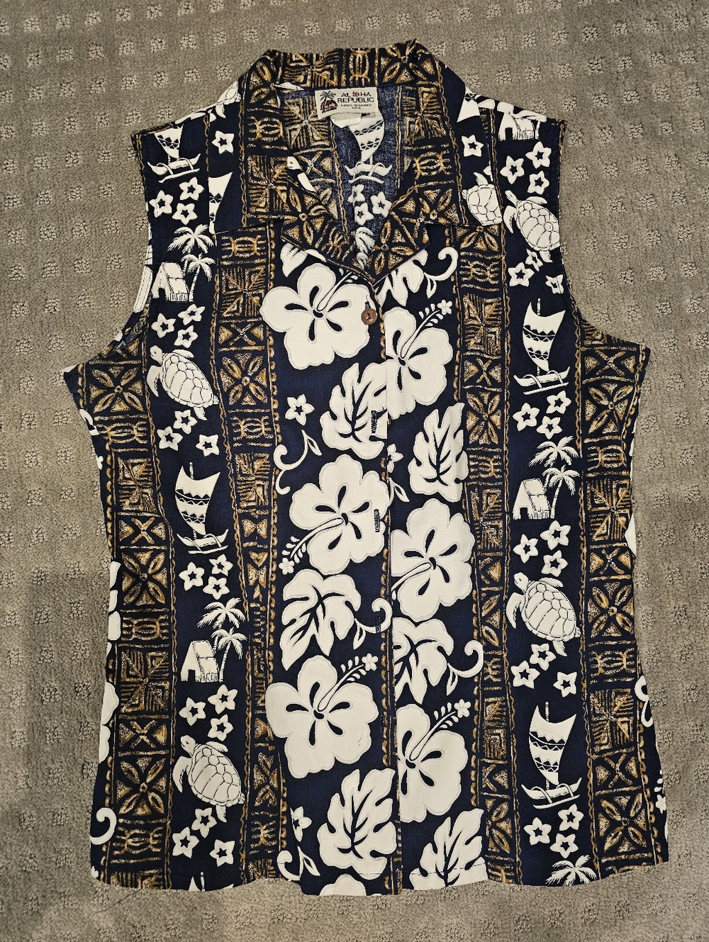 Aloha Republic Sleeveless Button Up, Size M